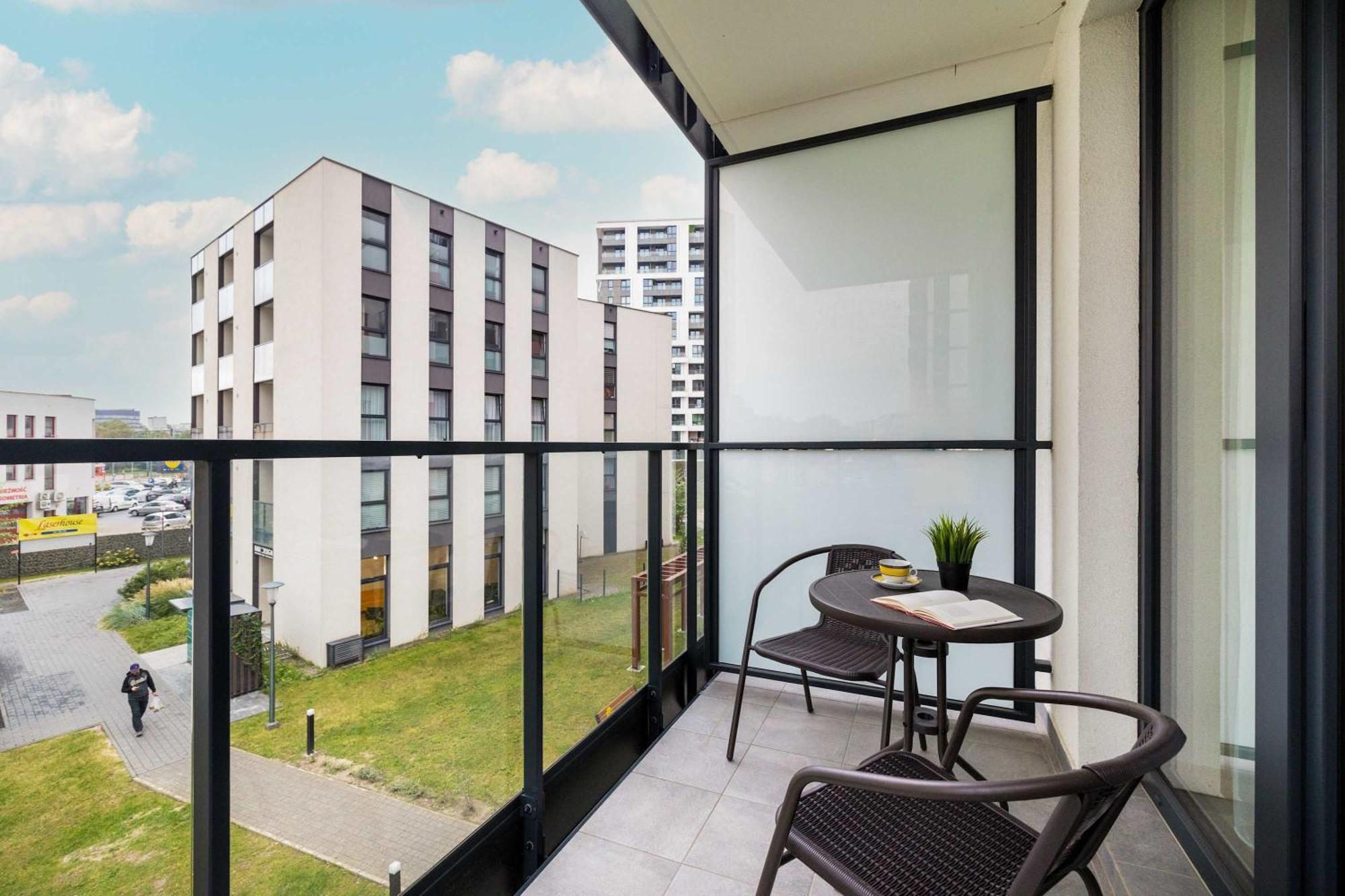 Cozy Apartments Laszkiewicza With Parking By Noclegi Renters Krakov Exteriér fotografie