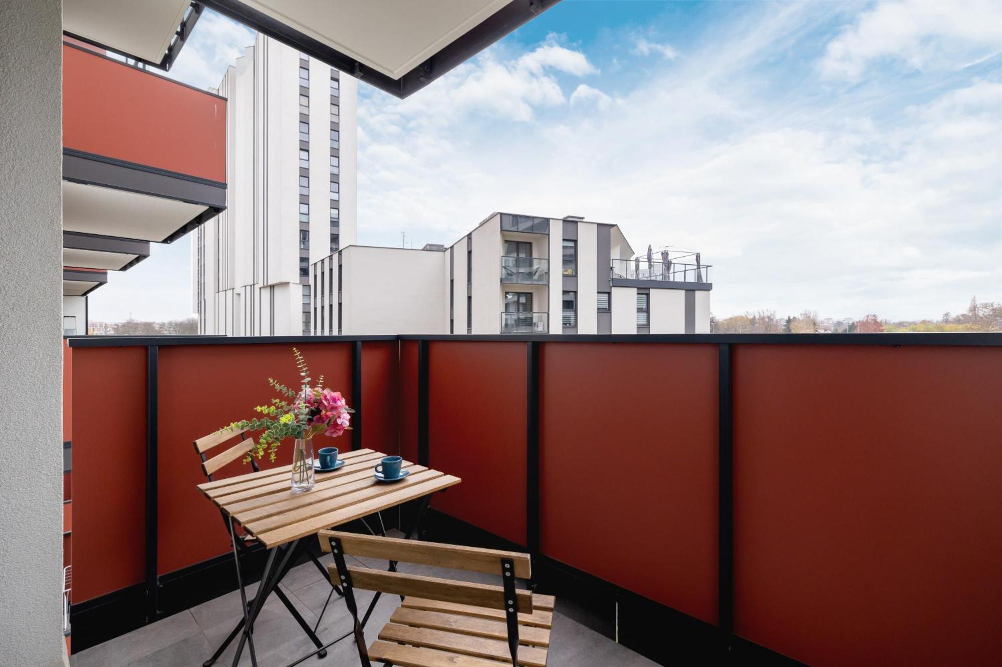 Cozy Apartments Laszkiewicza With Parking By Noclegi Renters Krakov Exteriér fotografie