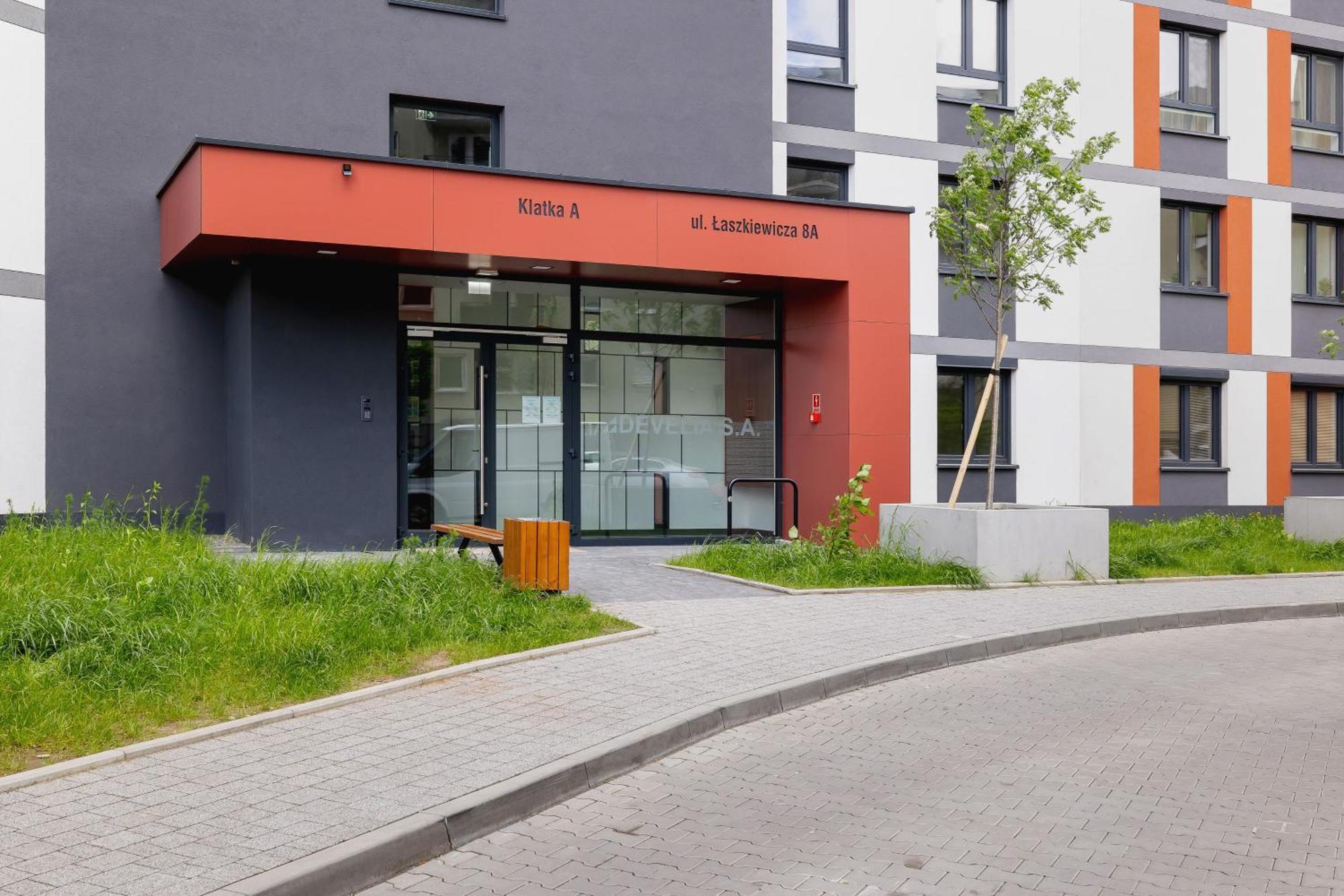 Cozy Apartments Laszkiewicza With Parking By Noclegi Renters Krakov Exteriér fotografie