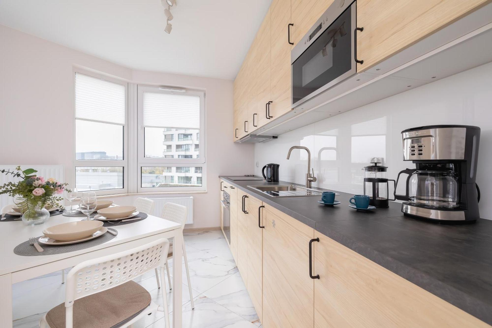Cozy Apartments Laszkiewicza With Parking By Noclegi Renters Krakov Exteriér fotografie